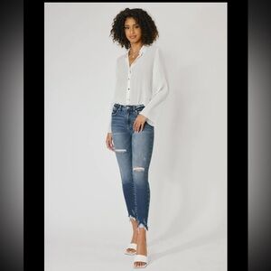 Kancan High Rise Distressed Shark Bite Hem Skinny Jeans Size 29